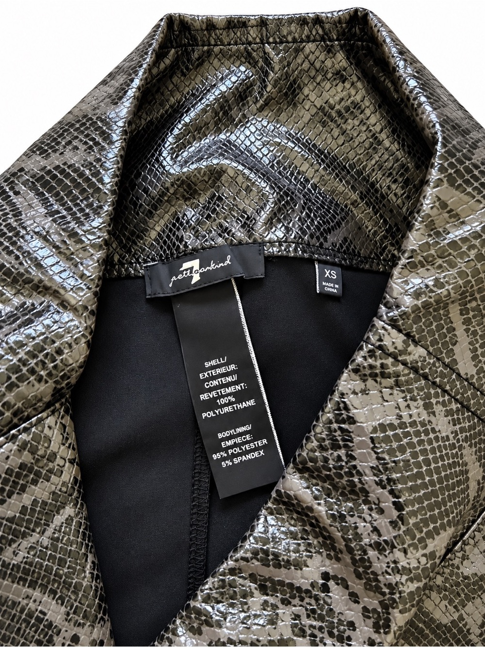 7 For All Mankind - Picture 4 of 7